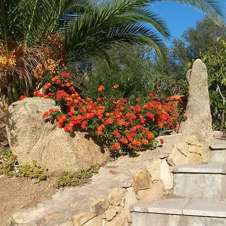 Turismo Rurale Montitundu Hotel