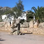 מלון Turismo Rurale Montitundu *